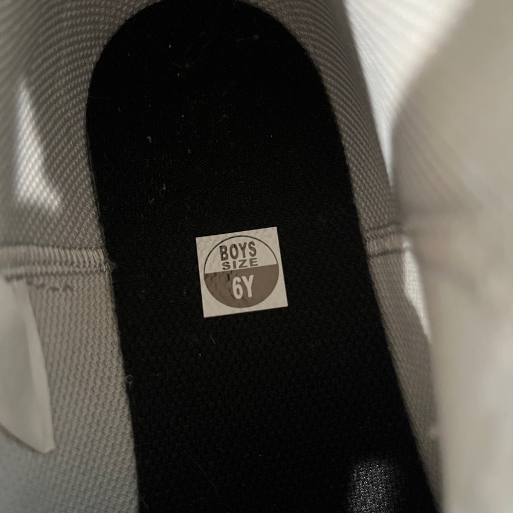 Youth Nike Blazers Gray and Black High-Top Sneakers. NWOT. No box. - Picture 8 of 8